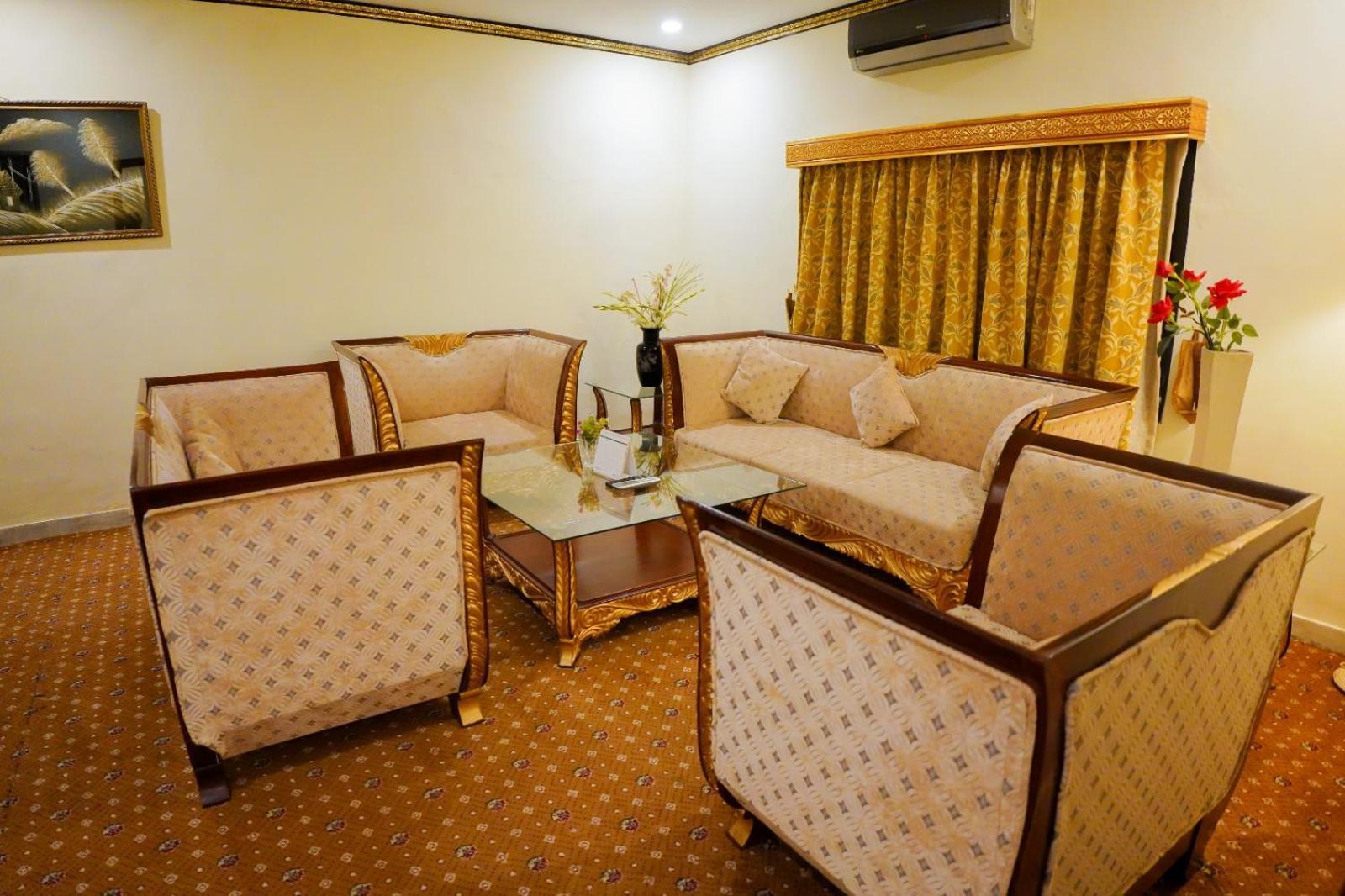 Indus Hotel Hyderabad Eksteriør billede