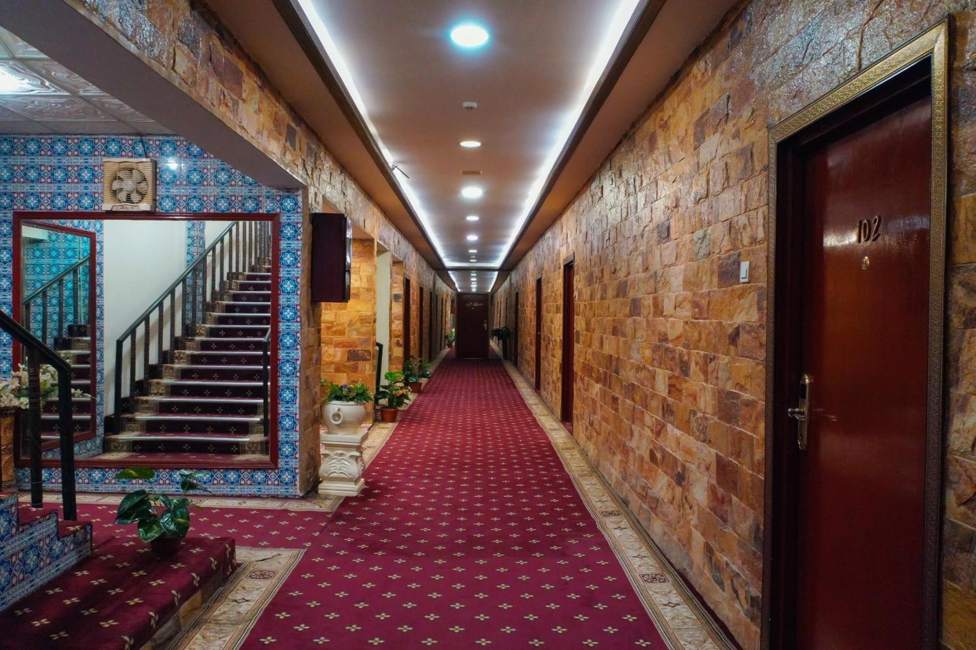 Indus Hotel Hyderabad Eksteriør billede