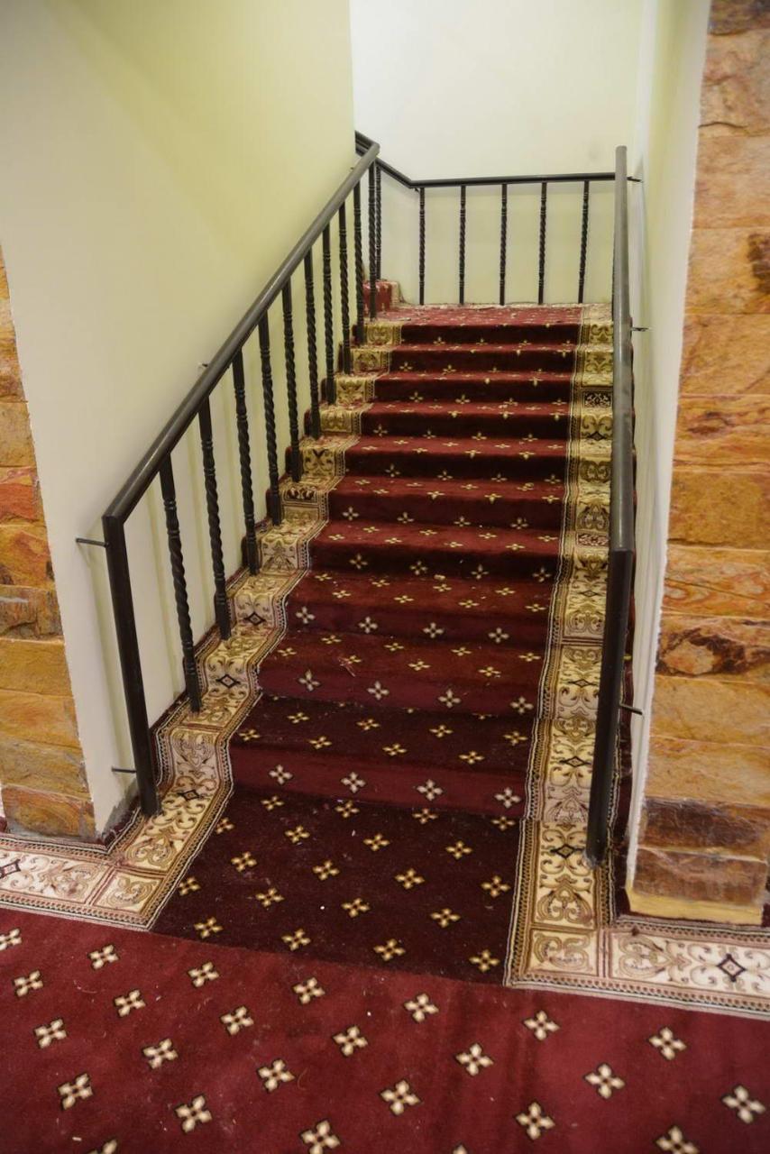 Indus Hotel Hyderabad Eksteriør billede