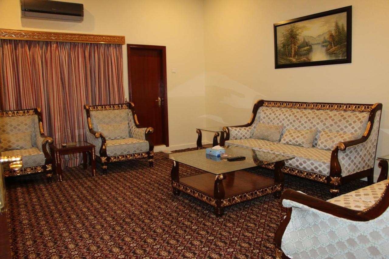 Indus Hotel Hyderabad Eksteriør billede